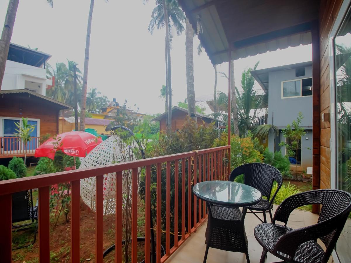 Mariners Bay Beach Resort Арамбол Екстериор снимка