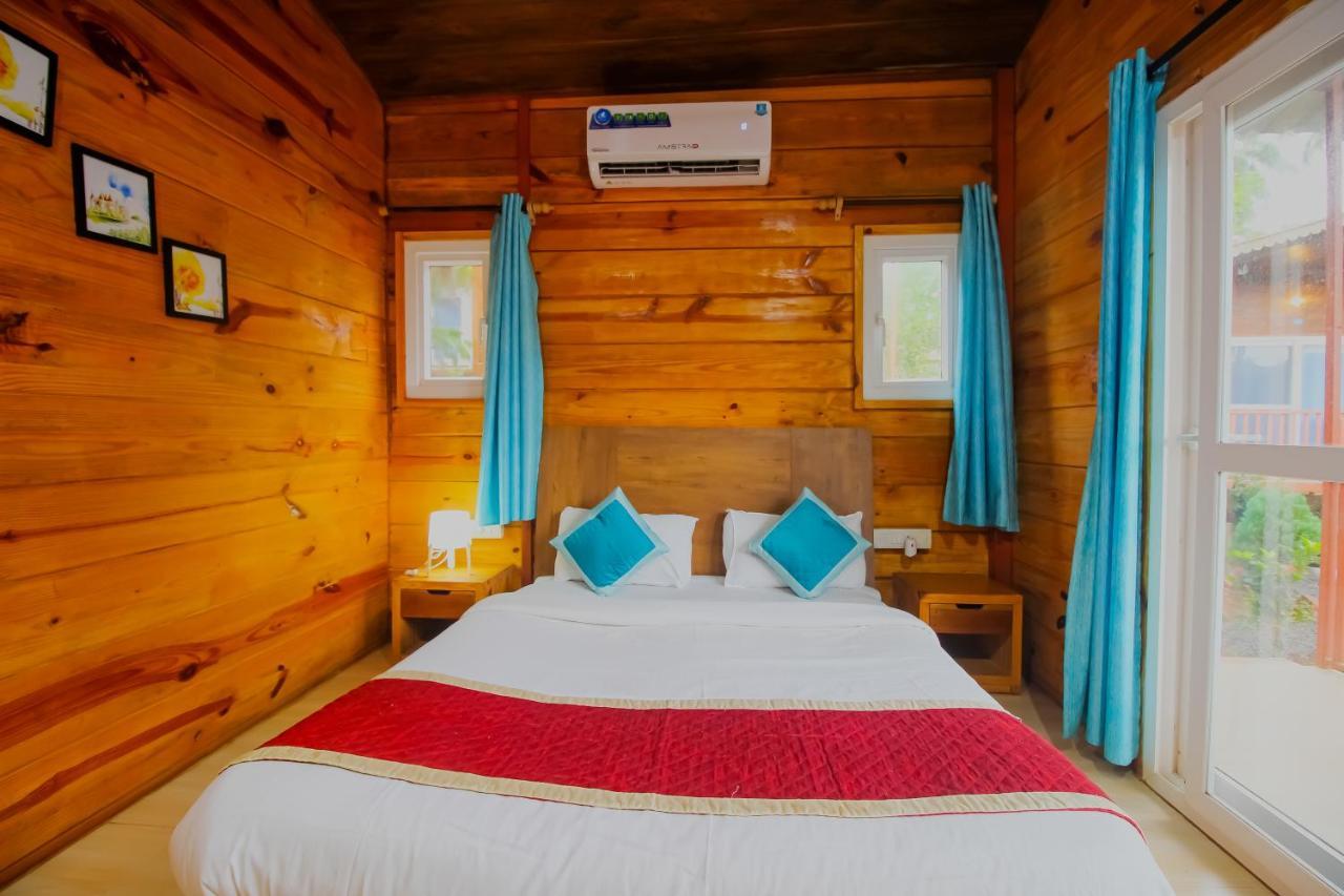 Mariners Bay Beach Resort Арамбол Екстериор снимка