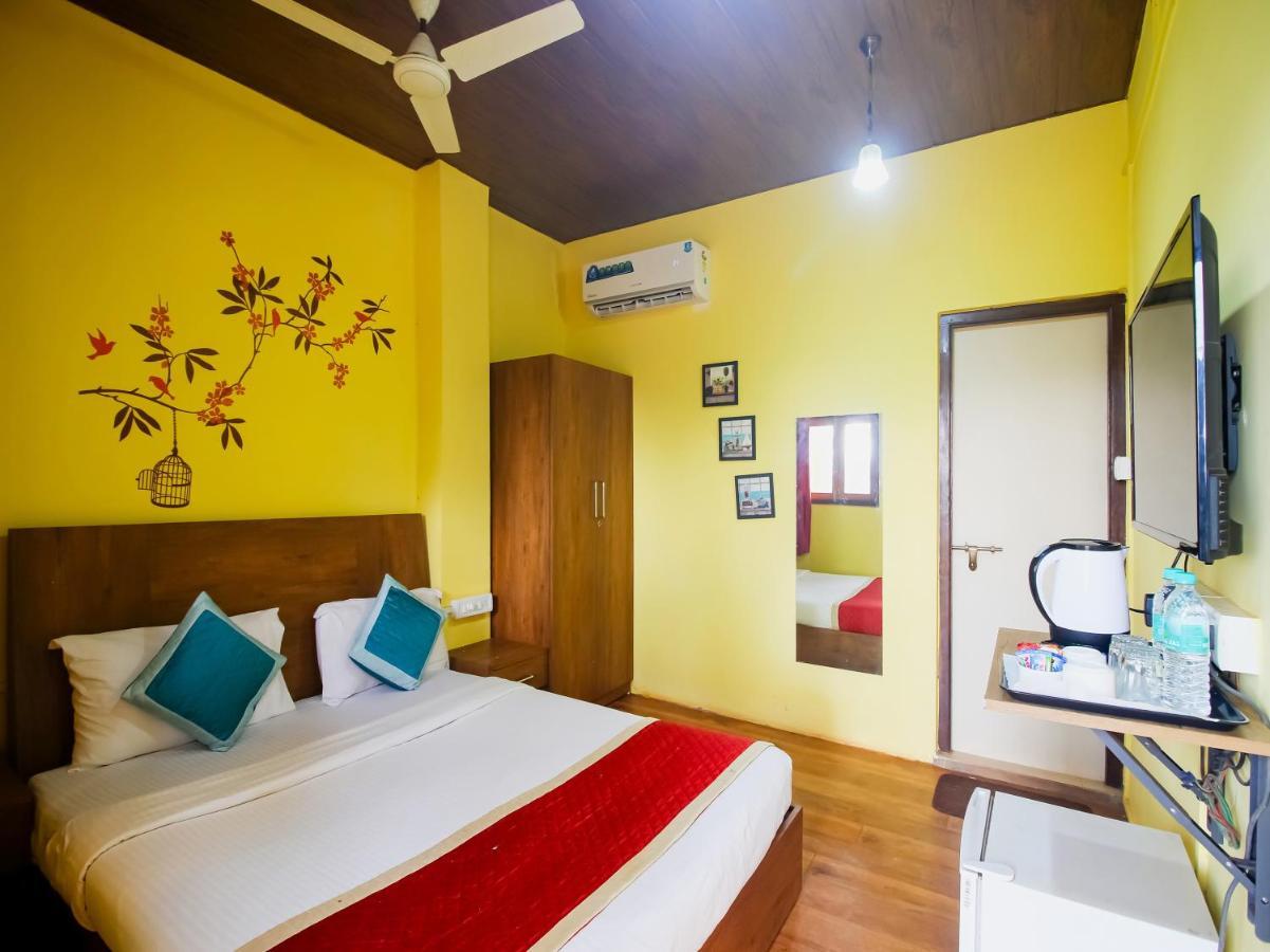 Mariners Bay Beach Resort Арамбол Екстериор снимка