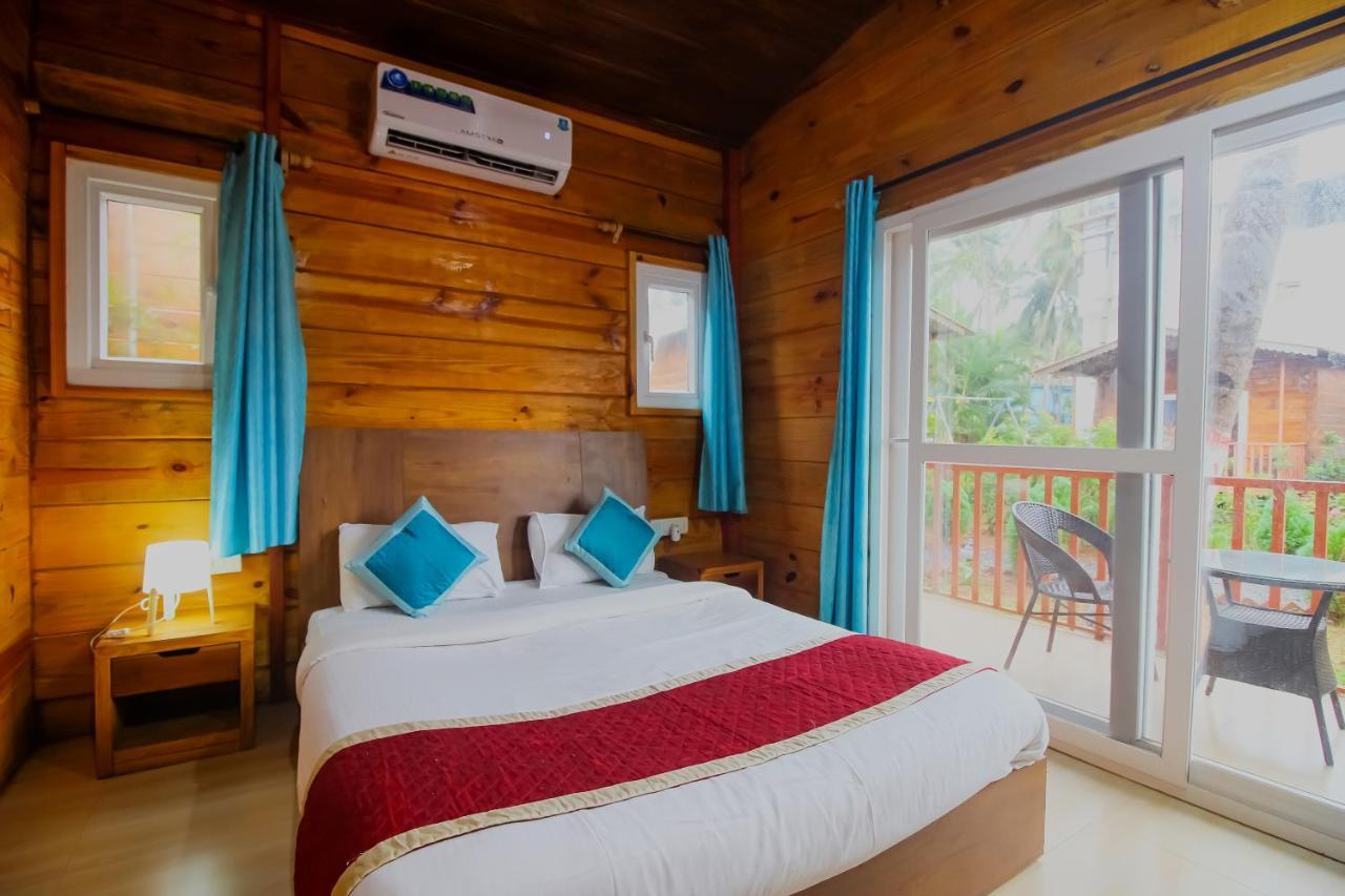 Mariners Bay Beach Resort Арамбол Екстериор снимка