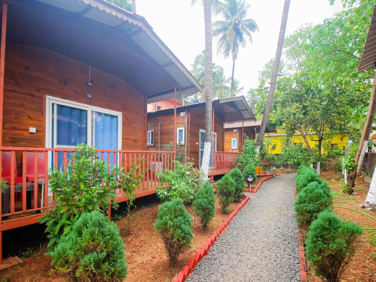 Mariners Bay Beach Resort Арамбол Екстериор снимка
