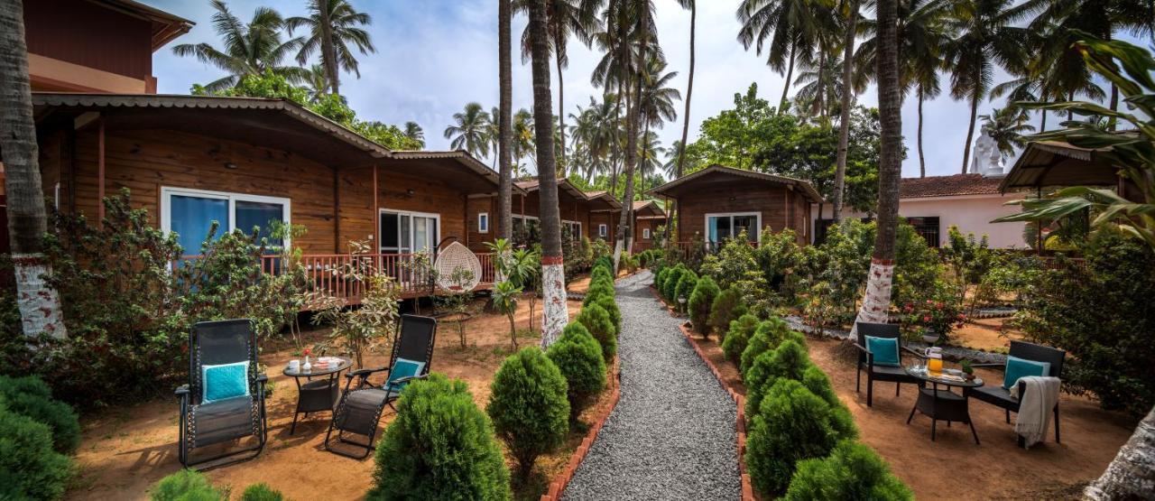 Mariners Bay Beach Resort Арамбол Екстериор снимка
